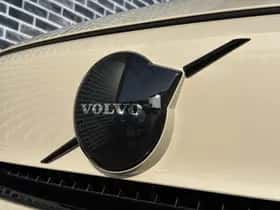 Volvo EC40 thumbnail 9