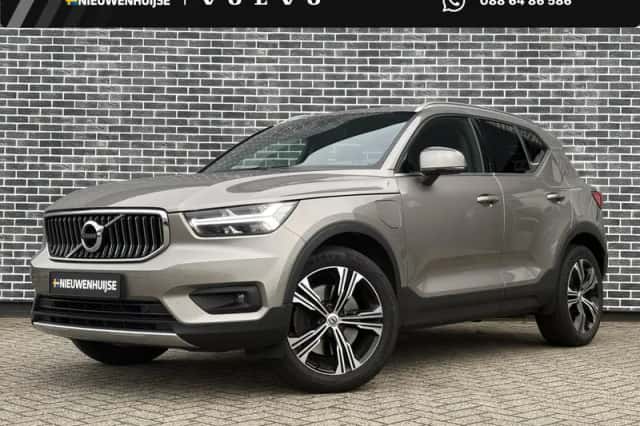 Volvo XC40 (2020) thumbnail 1