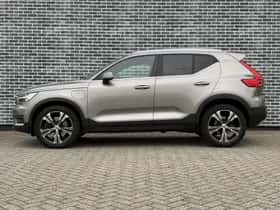 Volvo XC40 thumbnail 6