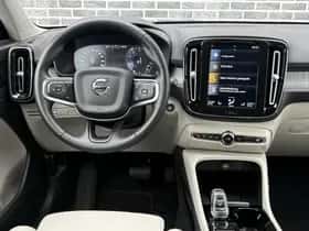 Volvo XC40 thumbnail 20