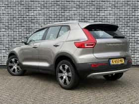 Volvo XC40 thumbnail 5