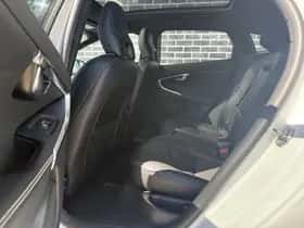 Volvo V40 thumbnail 12