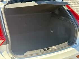 Volvo V40 thumbnail 13
