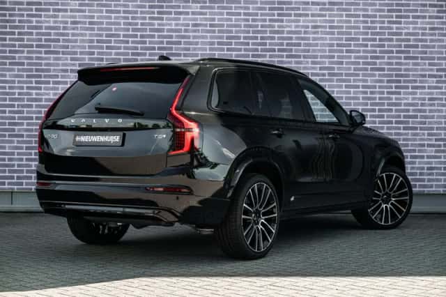 Volvo XC90 (2026) thumbnail 3