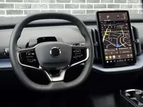 Volvo EX30 thumbnail 2