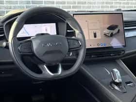 Lynk & Co 01 thumbnail 15