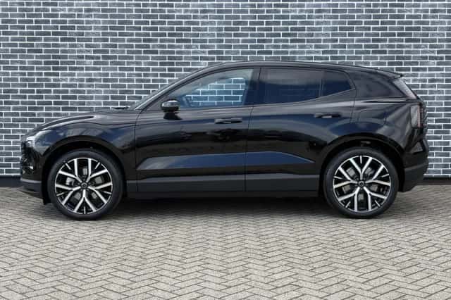Volvo EX30 (2026) thumbnail 6
