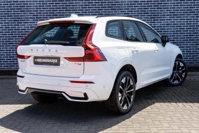 Volvo XC60 (2026) thumbnail 3