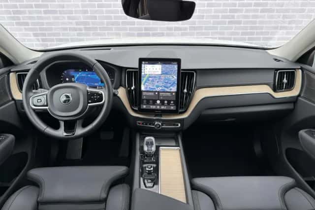 Volvo XC60 (2026) thumbnail 5