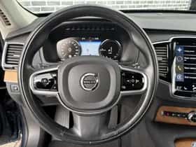 Volvo XC90 (2021) thumbnail 11