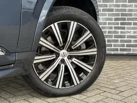 Volvo XC90 (2021) thumbnail 7