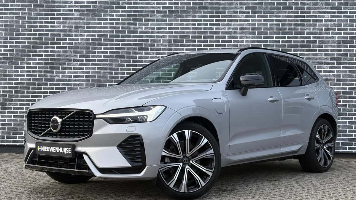 Volvo XC60 — foto 1