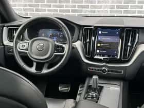 Volvo XC60 thumbnail 16