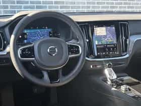 Volvo V60 thumbnail 2
