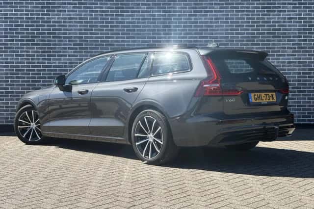 Volvo V60 (2024) thumbnail 5