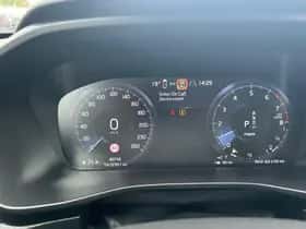 Volvo XC40 (2022) thumbnail 22