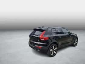 Volvo XC40 thumbnail 4