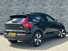 Volvo XC40 (2022) thumbnail 4