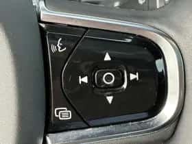 Volvo XC60 thumbnail 12