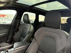 Volvo XC60 thumbnail 8