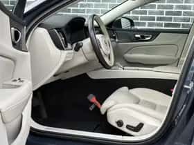 Volvo V60 thumbnail 12