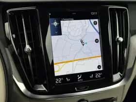 Volvo V60 thumbnail 25