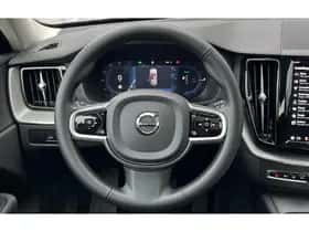 Volvo XC60 thumbnail 5