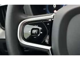 Volvo XC60 thumbnail 6