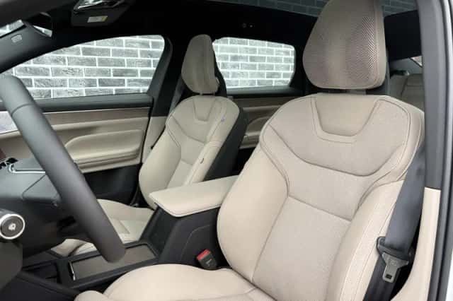 Volvo ES90 (2026) thumbnail 2
