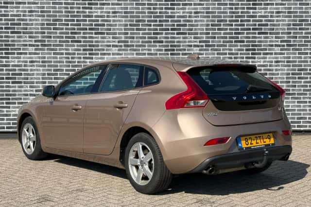 Volvo V40 (2013) thumbnail 4