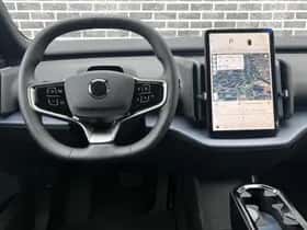 Volvo EX30 thumbnail 2