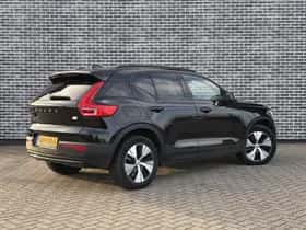 Volvo XC40 thumbnail 3