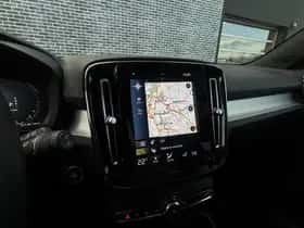 Volvo XC40 thumbnail 22