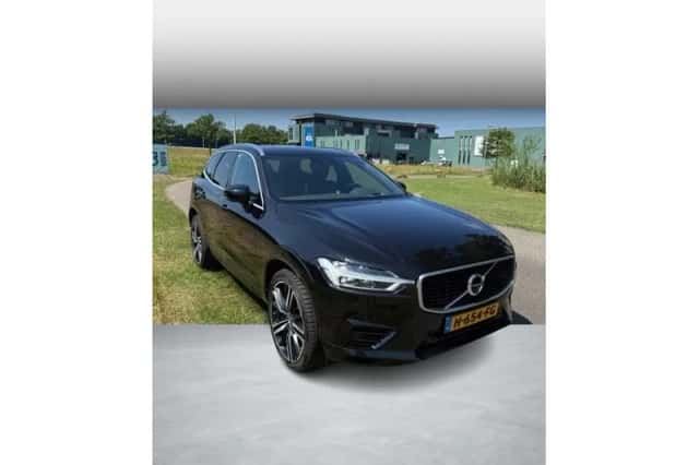 Volvo XC60 (2020) thumbnail 3