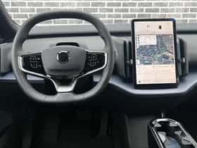Volvo EX30 thumbnail 2