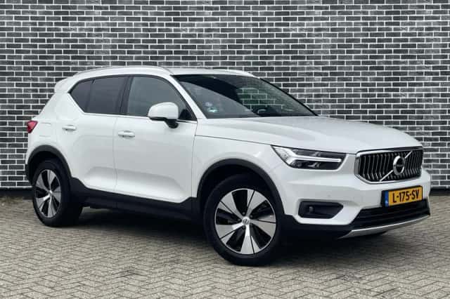 Volvo XC40 (2020) thumbnail 5