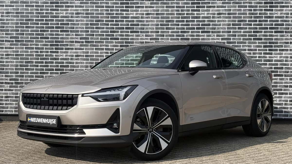Polestar 2 — foto 1
