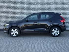 Volvo XC40 thumbnail 7