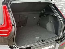 Volvo XC40 thumbnail 13