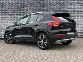Volvo XC40 thumbnail 5
