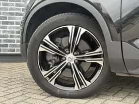 Volvo XC40 thumbnail 8