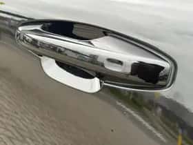Volvo XC40 thumbnail 10