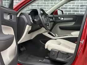 Volvo XC40 thumbnail 11