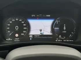 Volvo XC40 thumbnail 20