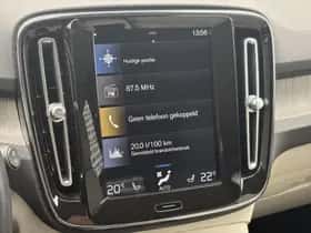 Volvo XC40 thumbnail 21