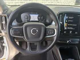 Volvo XC40 (2021) thumbnail 11