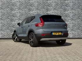 Volvo XC40 (2021) thumbnail 5