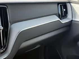 Volvo XC60 thumbnail 25