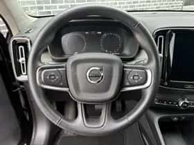 Volvo XC40 (2022) thumbnail 18