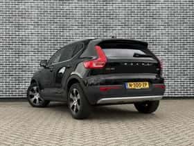 Volvo XC40 (2022) thumbnail 5